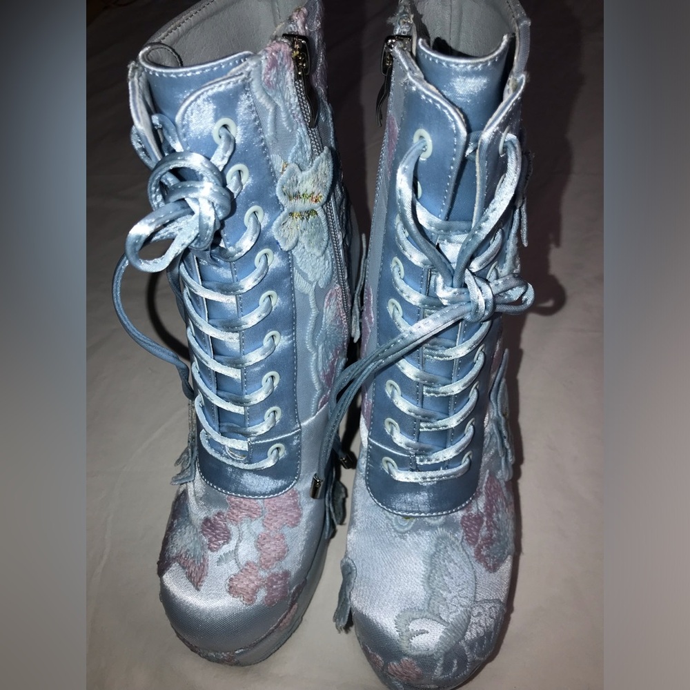Dolls Kill Sugar Thrillz Platform Boots - Picture 9 of 14